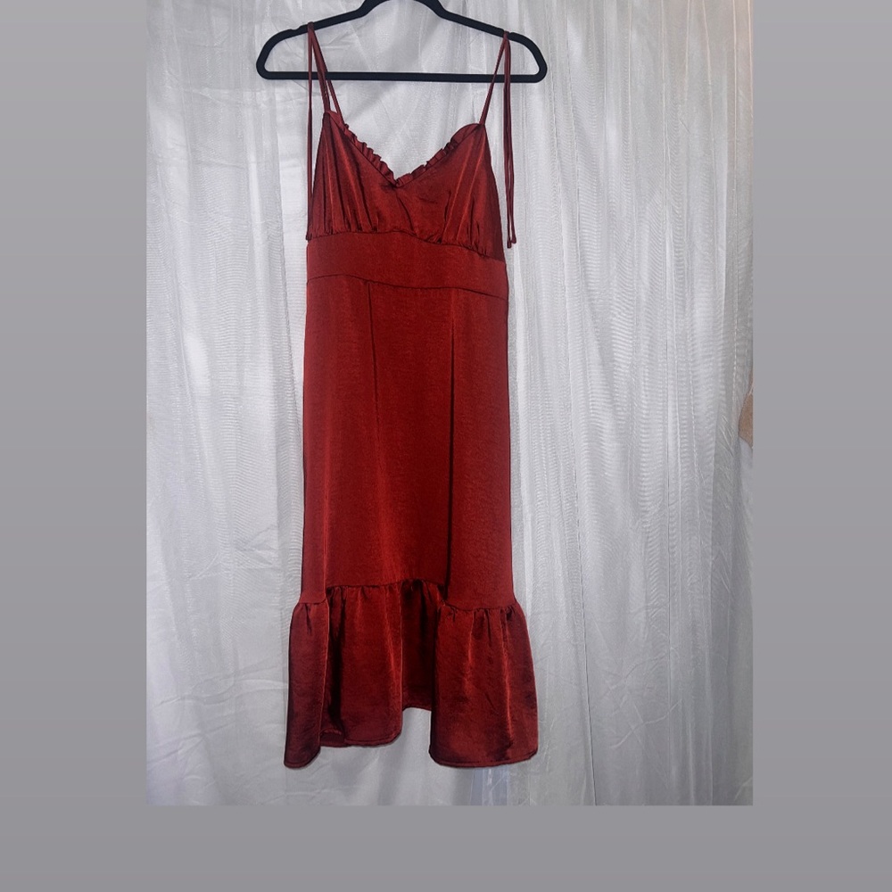 Elegant Red Sleeveless Dress